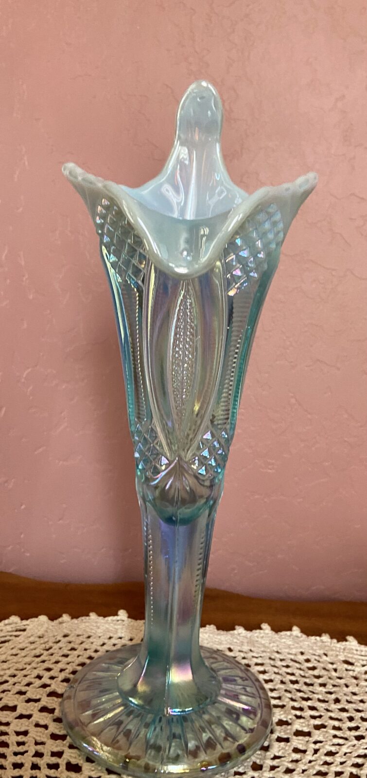 Jack in the Pulpit Vase (Aqua Opal) – Jadite Junkies